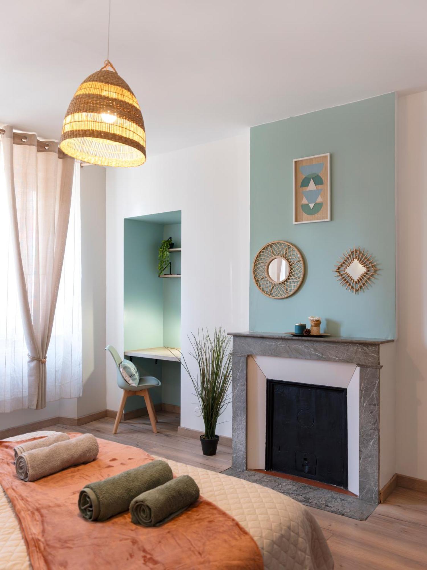 Clairchene - Cosy Centre Parking Spacieux Familial 베르됭쉬르뫼즈 외부 사진